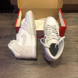 [NIKE] DUNK HI RETRO SNEAKERS